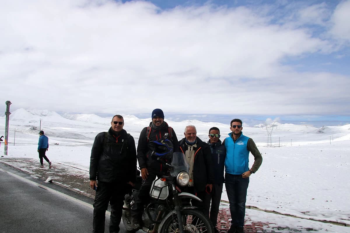 Tibet Mountain Bike Tour